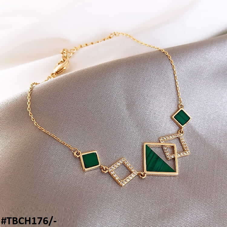 Elegant_adjustable_box_link_hand_bracelet_for_women