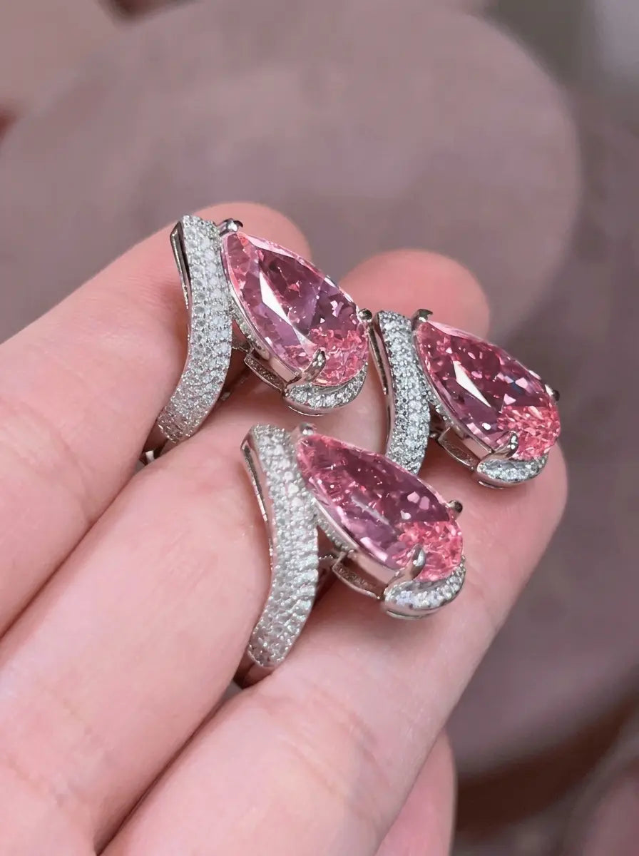 Pink Whisper Oval