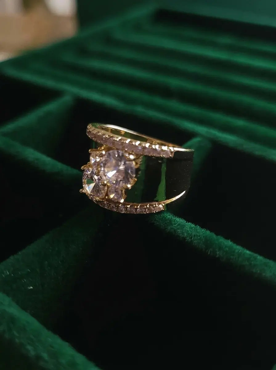 Luxe Prism Gold Ring