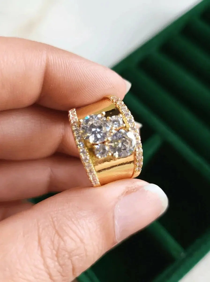 Luxe Prism Gold Ring