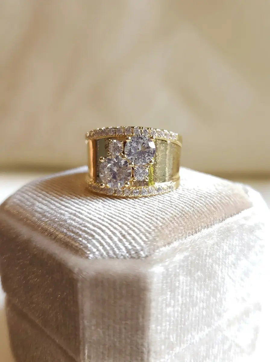 Luxe Prism Gold Ring